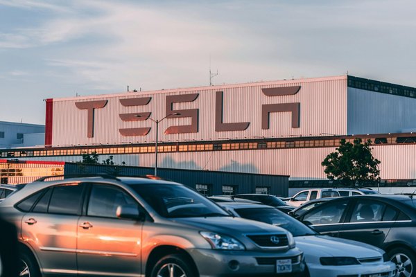 Assurance tesla : optimisez votre couverture électrique